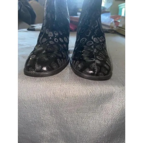 Women's Charles David Black Leather Boots Size 6