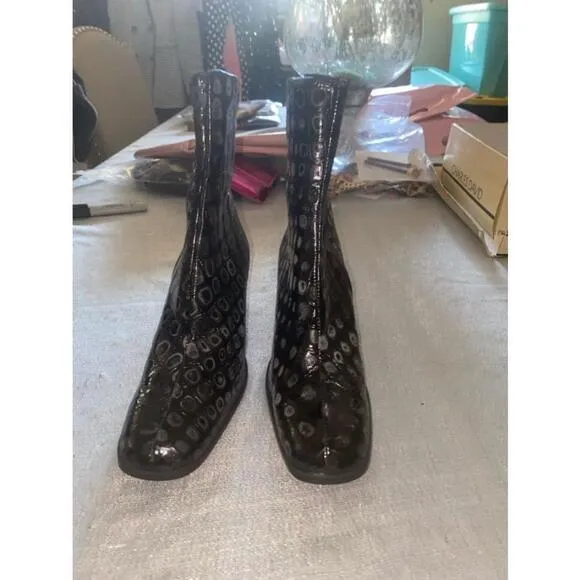 Women's Charles David Black Leather Boots Size 6