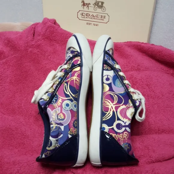 Women's COACH Barrett shoes size 6