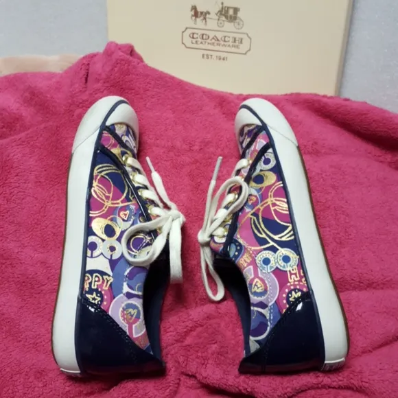 Women's COACH Barrett shoes size 6
