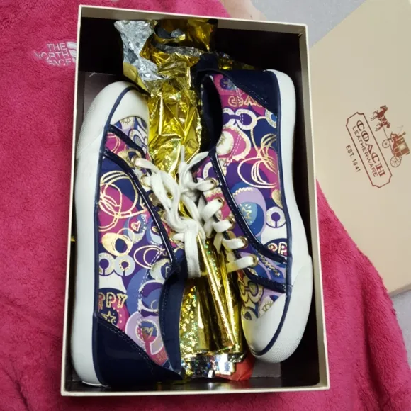 Women's COACH Barrett shoes size 6