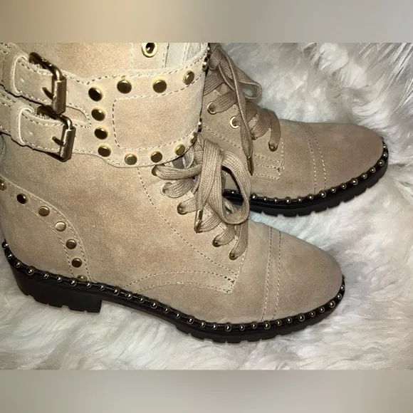 Women's Jennifer Studded Combat Boots Nwot