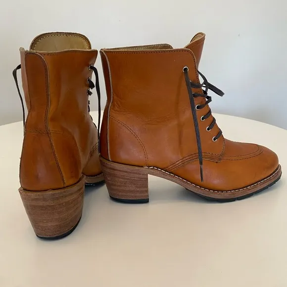 Women’s Red Wing Tan Lace Up Herled Boots with Stitched Welt - Size 9