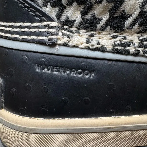 Women’s Sorel Tivoli Tweed Waterproof Boots, Black and Cream Houndstooth, Size 9