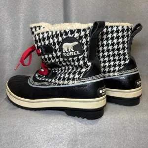 Women’s Sorel Tivoli Tweed Waterproof Boots, Black and Cream Houndstooth, Size 9