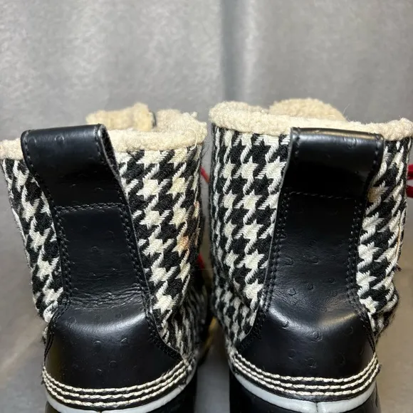 Women’s Sorel Tivoli Tweed Waterproof Boots, Black and Cream Houndstooth, Size 9