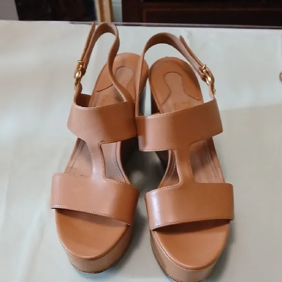 Women's Tan Salvatore Ferragamo Sandals With Chain Detail