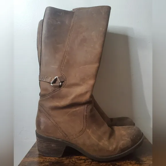 Womens Teva Tall Leather Riding Work Boots Size 11 Heeled Brown