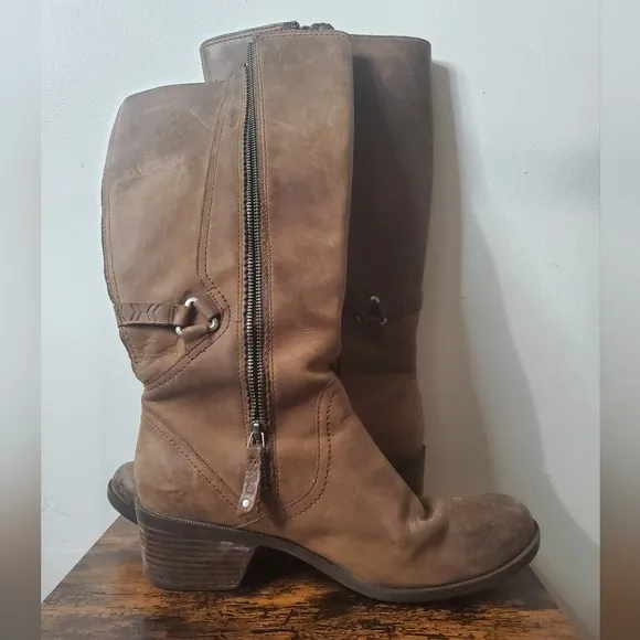 Womens Teva Tall Leather Riding Work Boots Size 11 Heeled Brown