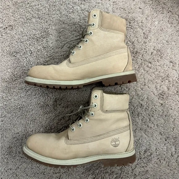 Women’s Timberland Premium Waterproof Boots inOff White Nubuck