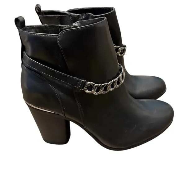 Women’s Torrid Black Chain Ankle Boots Booties Size 11WW Faux Leather