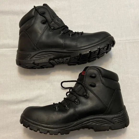 Work Boots- Mens Black Leather Waterproof Work-boots - NEW In Box! Size 11.5 W