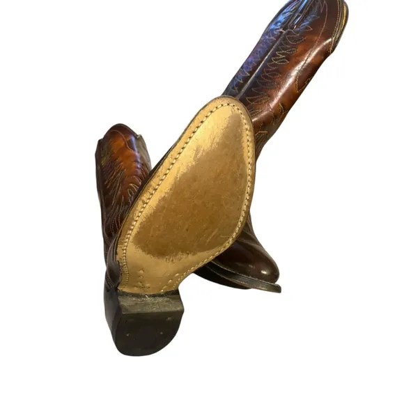 Wrangler Brown Leather Cowboy Boots with Firebird Etching 5.5
