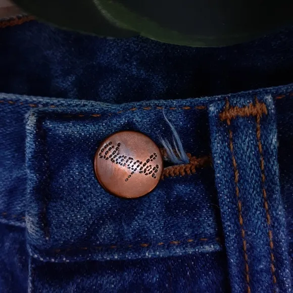 Wrangler cowboy cut slim fit high rise denim jeans