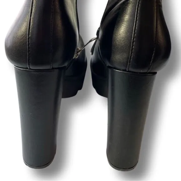 X2B Block Heel Zip Chelsea Boot