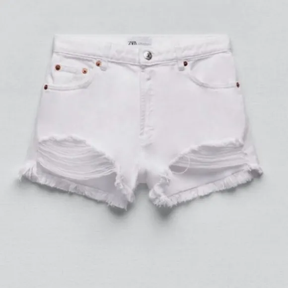 Zara White distressed high waisted denim jean shorts - ripped, frayed hem