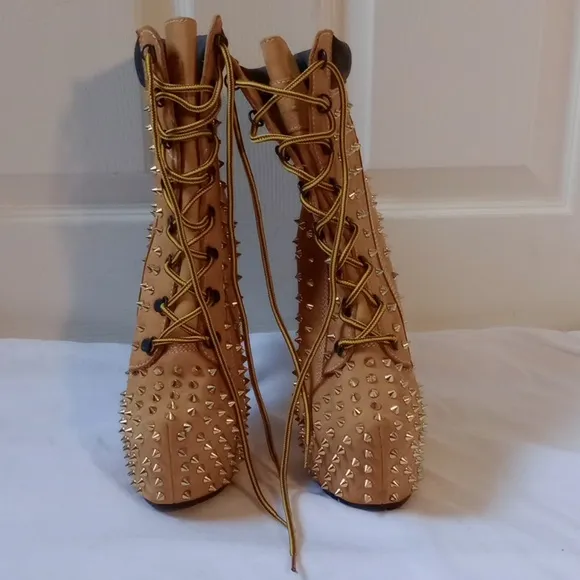 ZIGI girl Tan and Gold Heeled Boots with Studded Design, Size 8.5